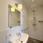 بيت للعطل Logeren Bij Laura Schulder