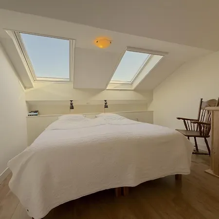 Logeren Bij Laura Holiday home *