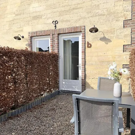 Logeren Bij Laura Schulder